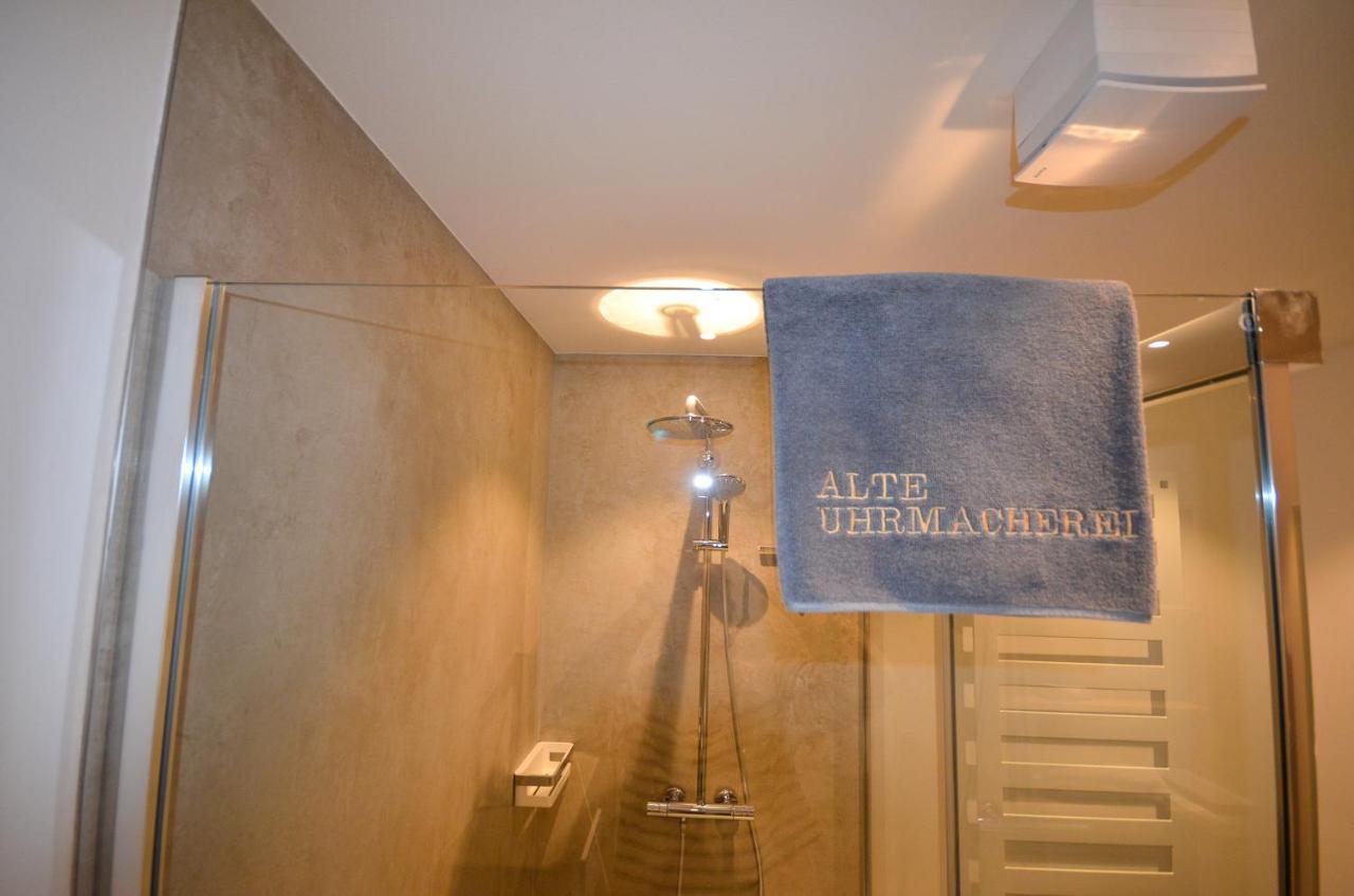 Alte Uhrmacherei - Wohnen Auf Zeit Aurich Exterior photo